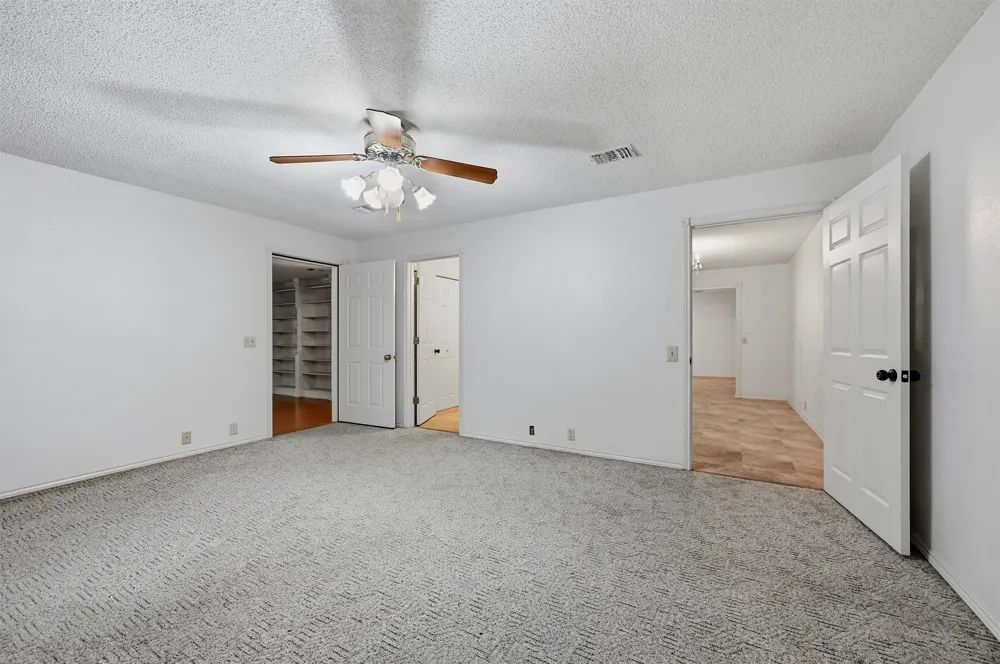 3721 Rock Creek Road Whitesboro, TX 76273