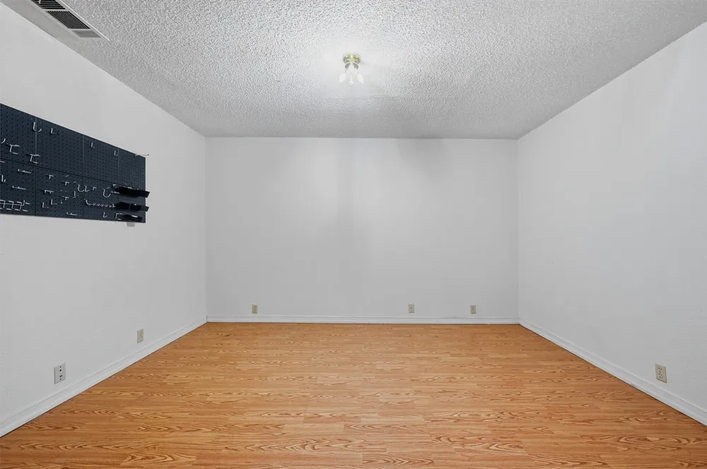 3721 Rock Creek Road Whitesboro, TX 76273