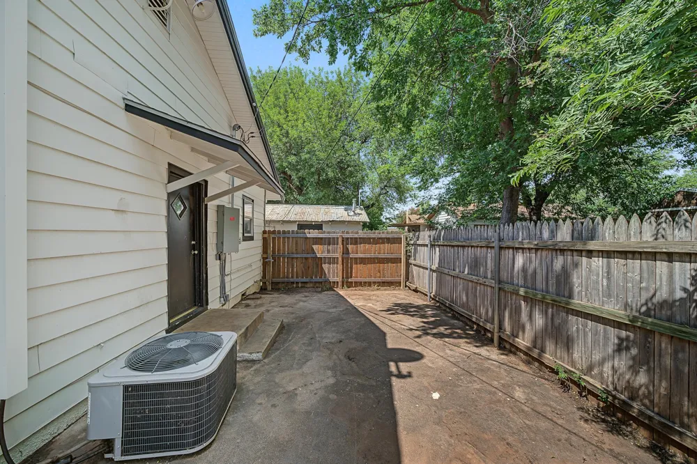 617 Grand Avenue Abilene, TX 79605