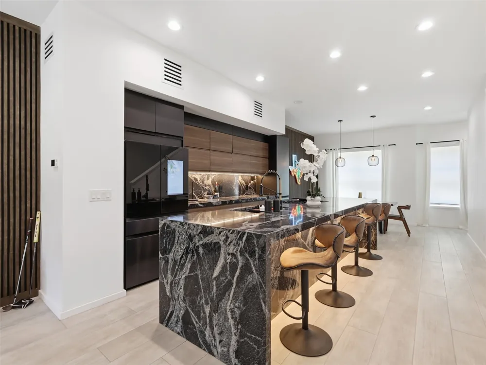 1918 Hope Way Dallas, TX 75206