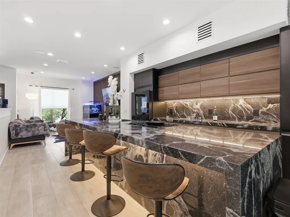 1918 Hope Way Dallas, TX 75206