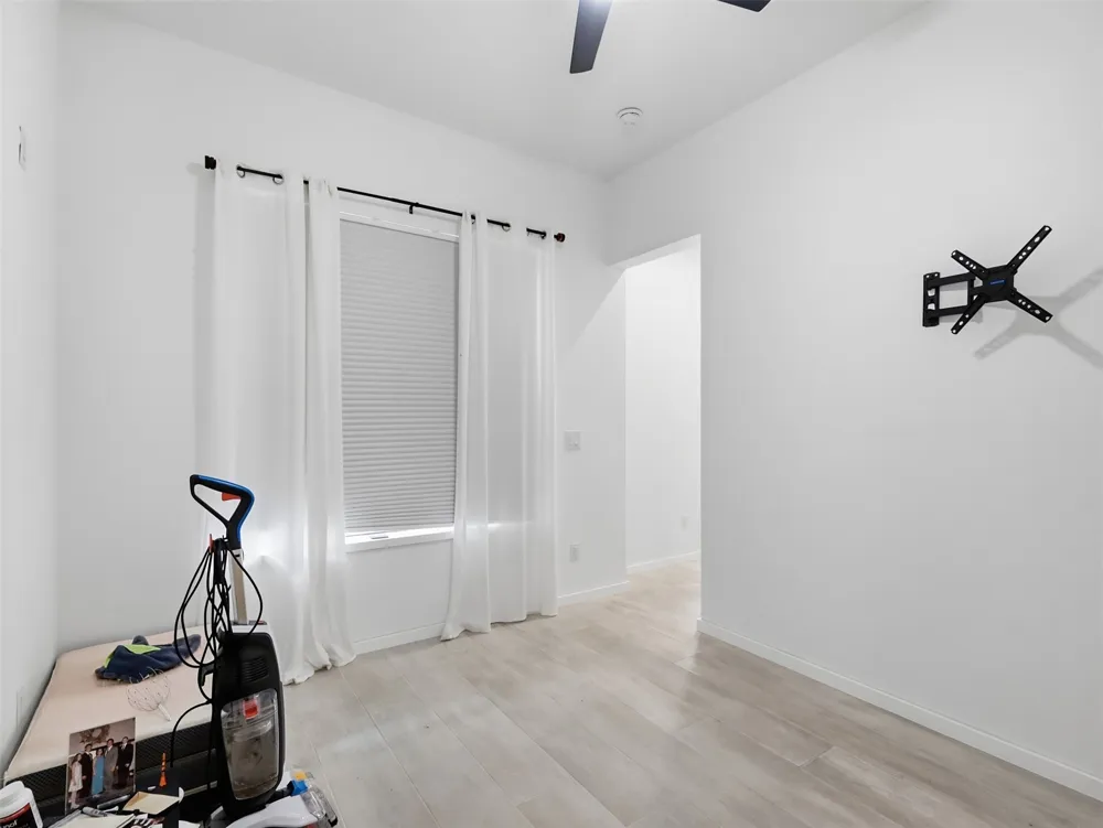 1918 Hope Way Dallas, TX 75206