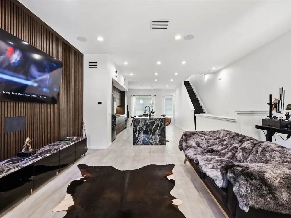1918 Hope Way Dallas, TX 75206