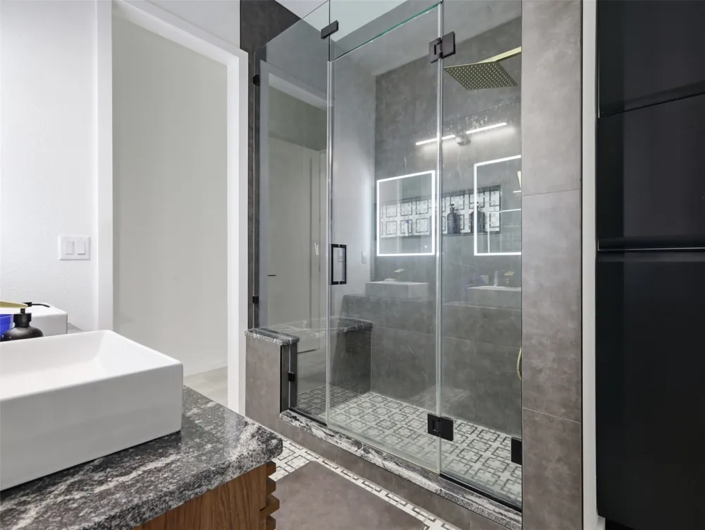 1918 Hope Way Dallas, TX 75206