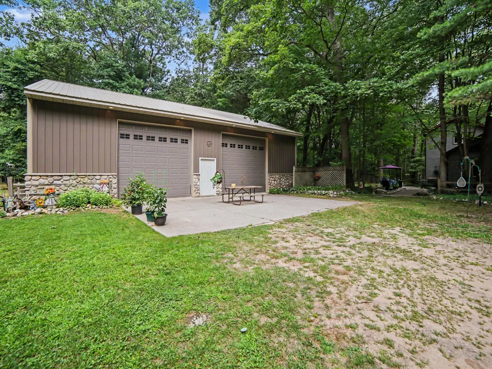 3995 Jay Road Whitehall, MI 49461