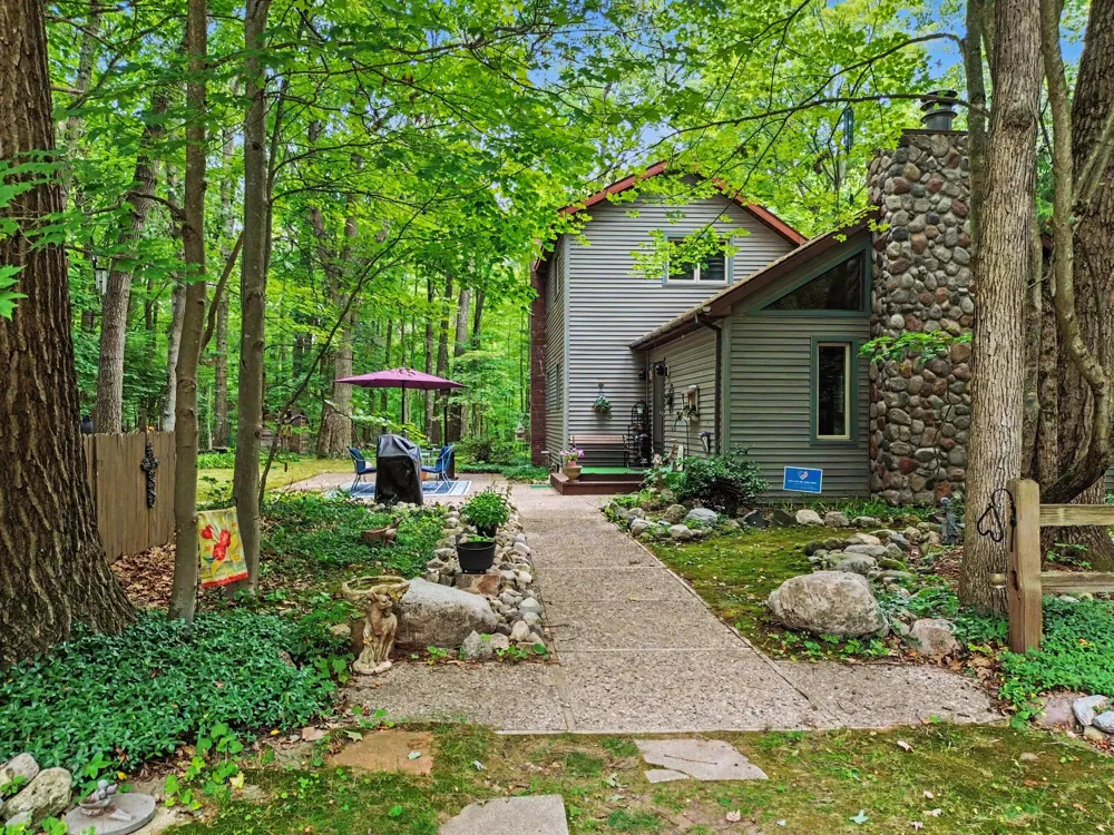 3995 Jay Road Whitehall, MI 49461