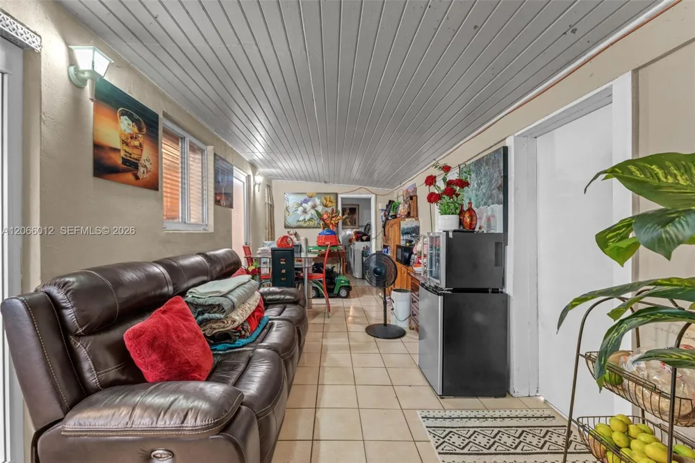 11940 SW 186th St Miami, FL 33177