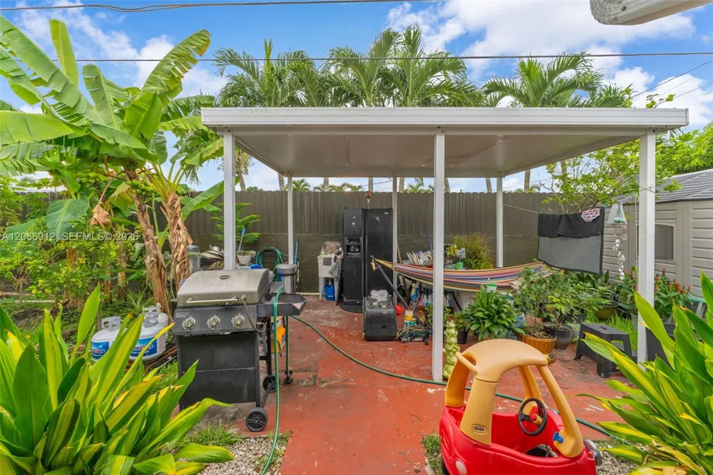 11940 SW 186th St Miami, FL 33177