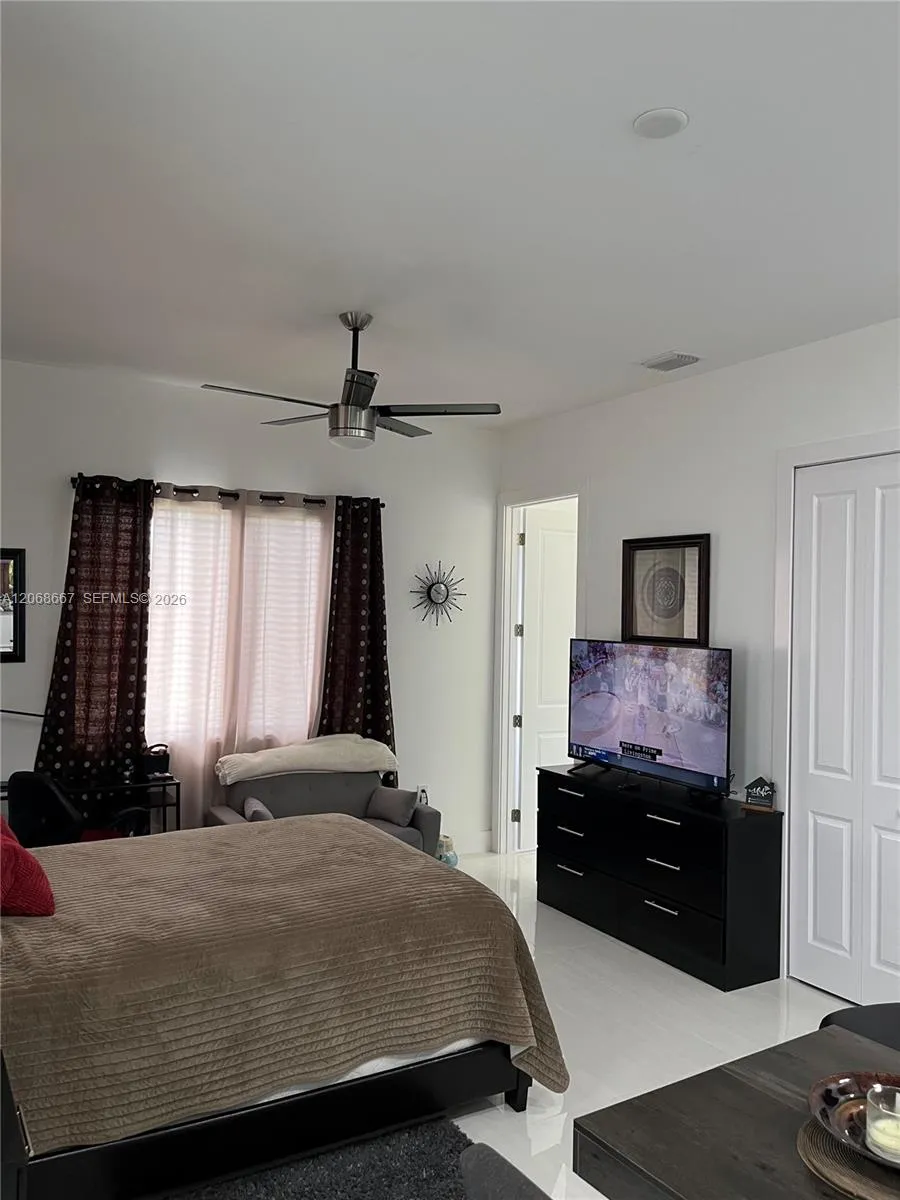 1251 E CELLINI ST #1 Lehigh Acres, FL 33974