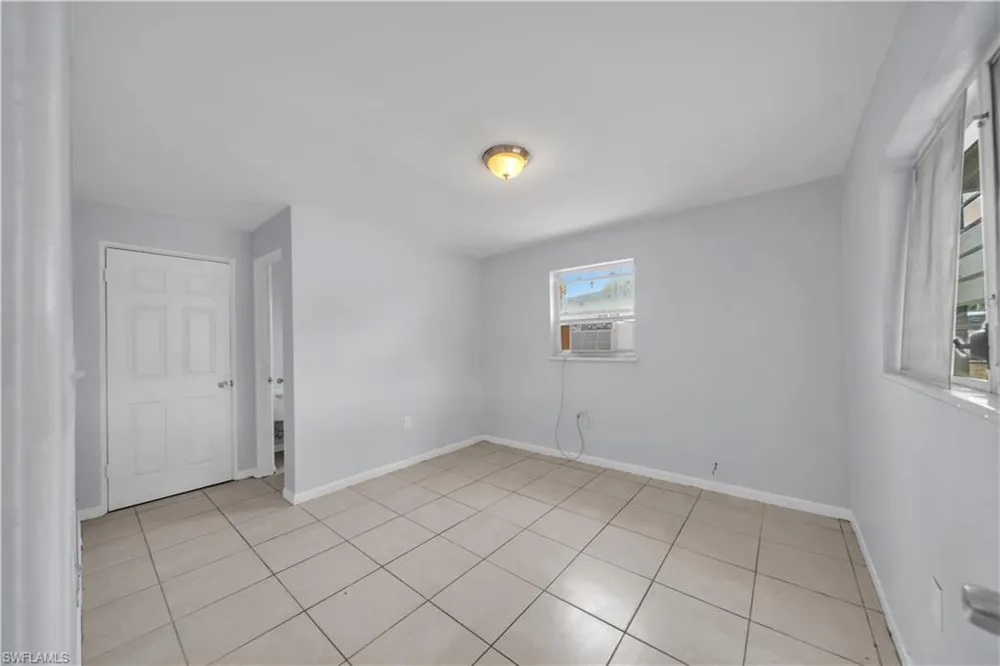 1527 Gardenia Avenue Fort Myers, FL 33916