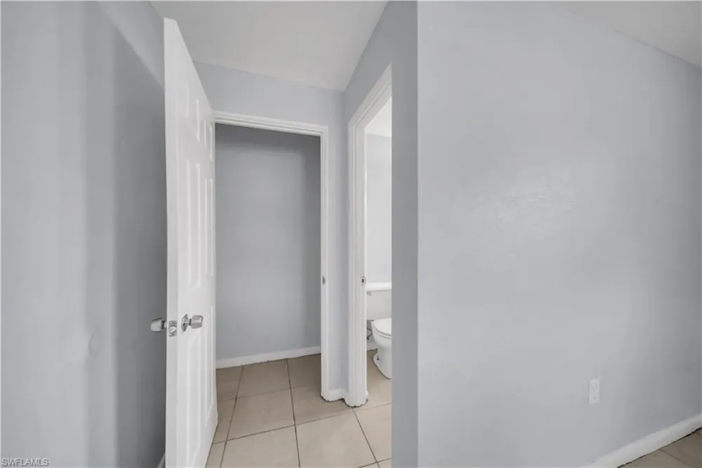 1527 Gardenia Avenue Fort Myers, FL 33916