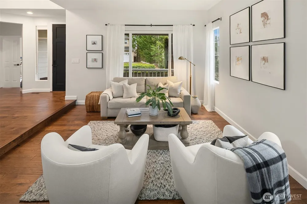 24046 SE 9th Court Sammamish, WA 98075