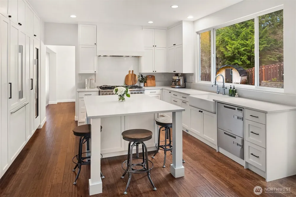 24046 SE 9th Court Sammamish, WA 98075