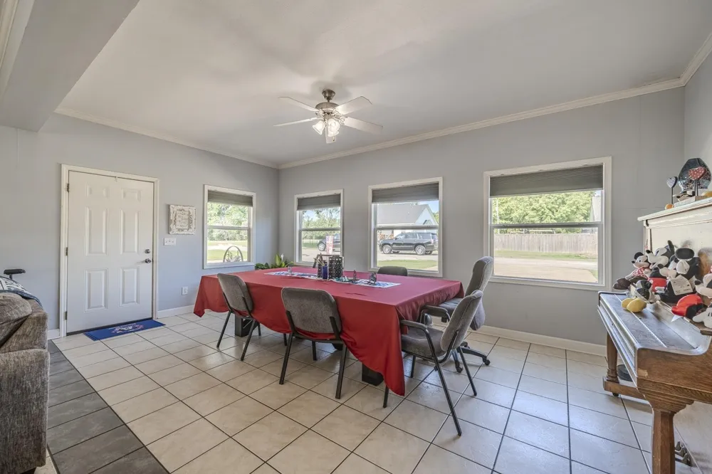 1150 PINHOOK DR Savannah, TN 38372