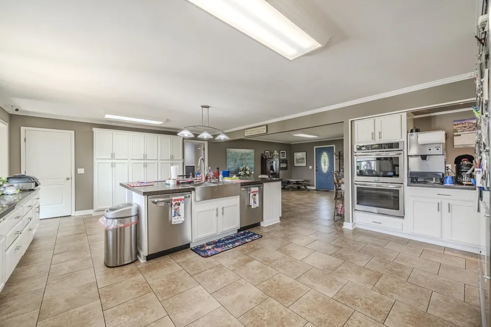 1150 PINHOOK DR Savannah, TN 38372