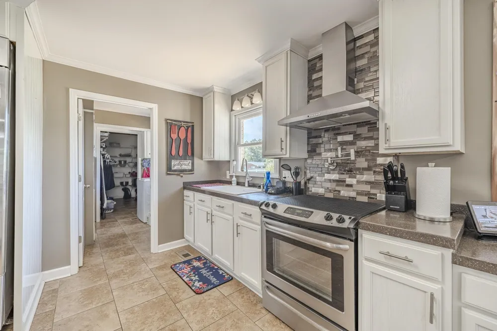 1150 PINHOOK DR Savannah, TN 38372