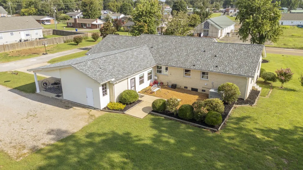 1150 PINHOOK DR Savannah, TN 38372