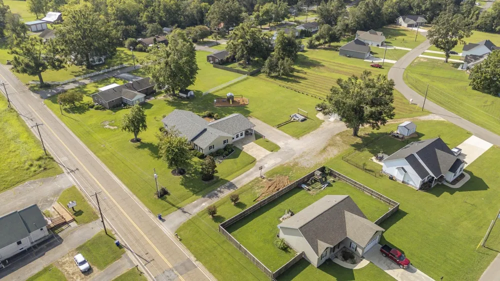 1150 PINHOOK DR Savannah, TN 38372