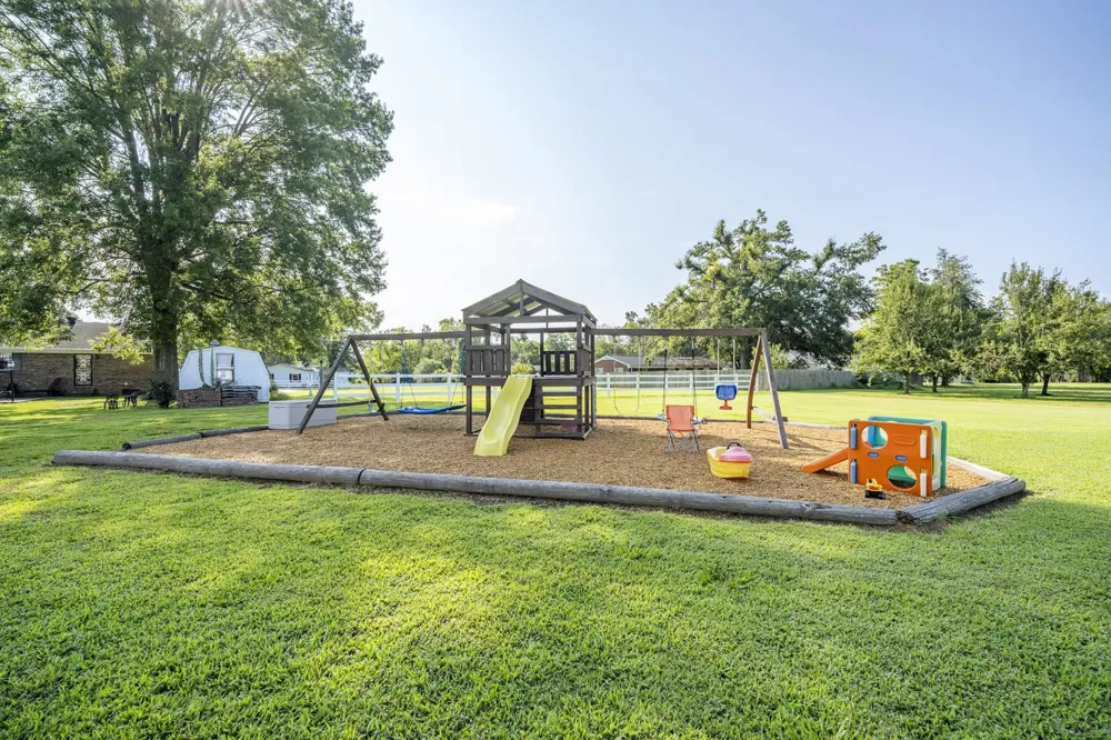 1150 PINHOOK DR Savannah, TN 38372