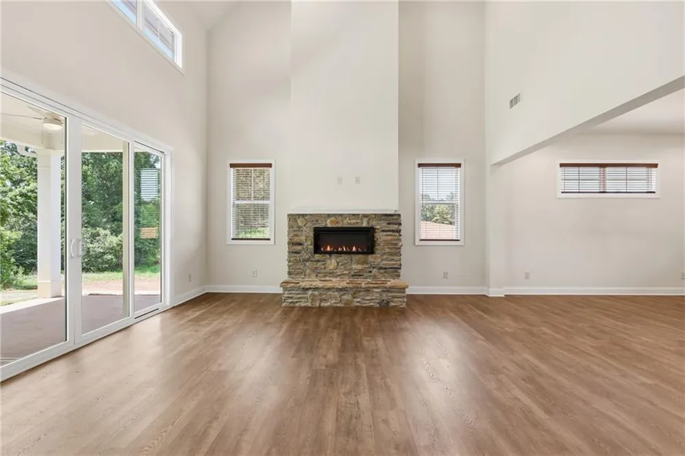 114 Grove Park Drive Cornelia, GA 30531