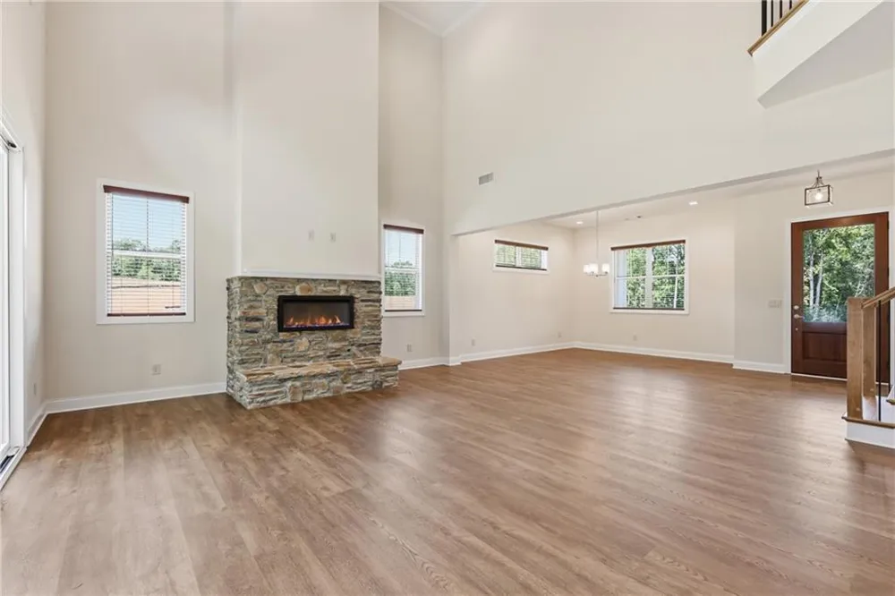 114 Grove Park Drive Cornelia, GA 30531