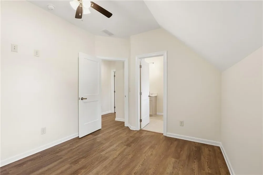 114 Grove Park Drive Cornelia, GA 30531