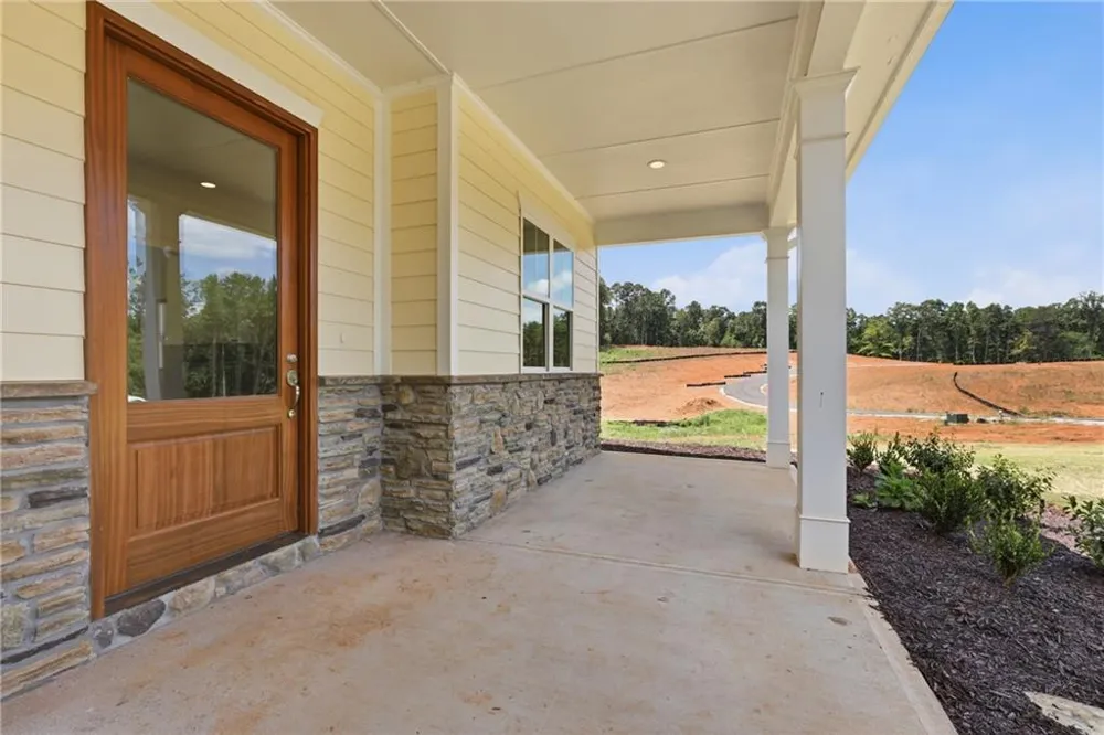 114 Grove Park Drive Cornelia, GA 30531