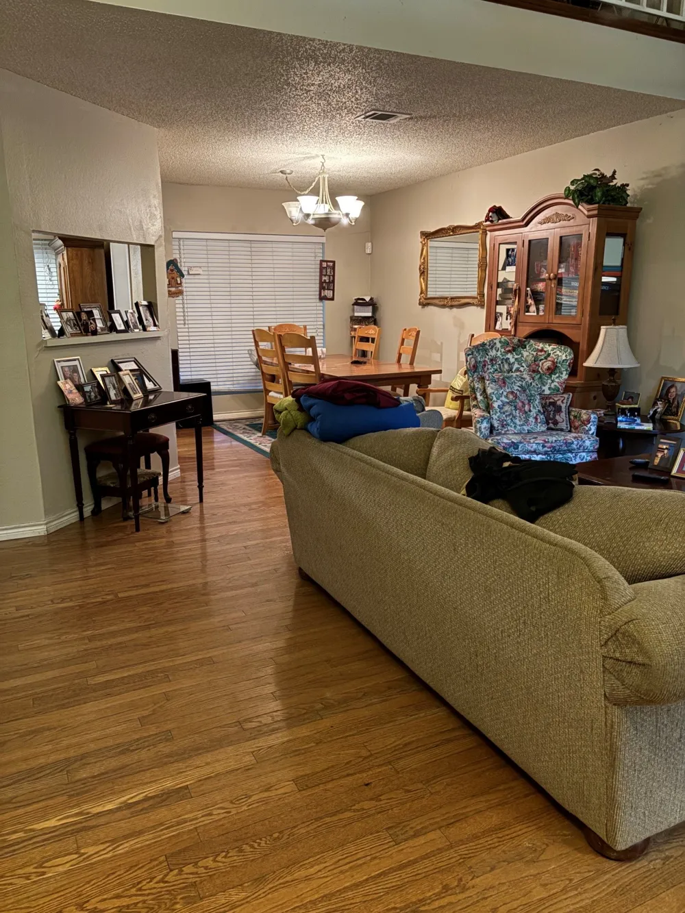 4435 Mercer Street Grand Prairie, TX 75052