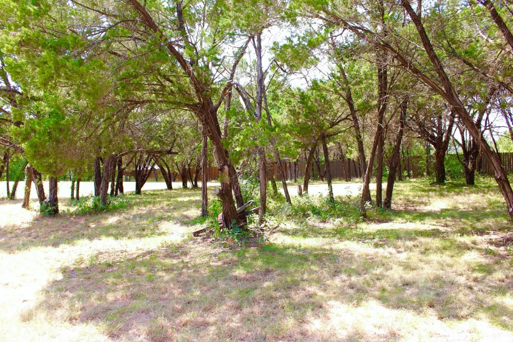 4902 Village Drive Rio Vista, TX 76093
