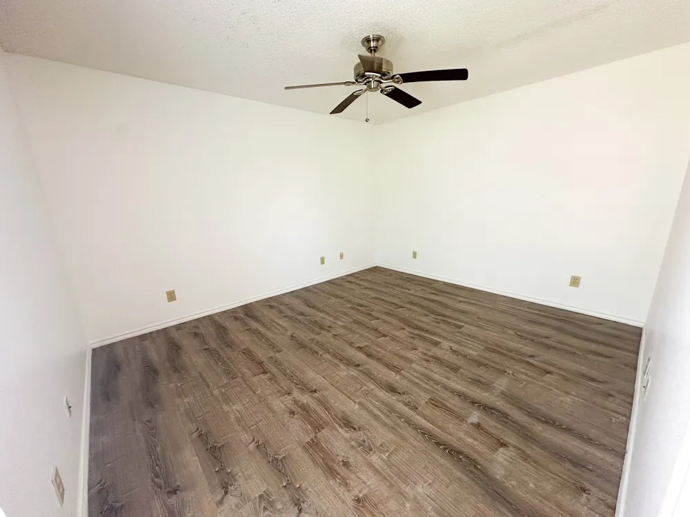 16301 Ledgemont Lane #273B Addison, TX 75001