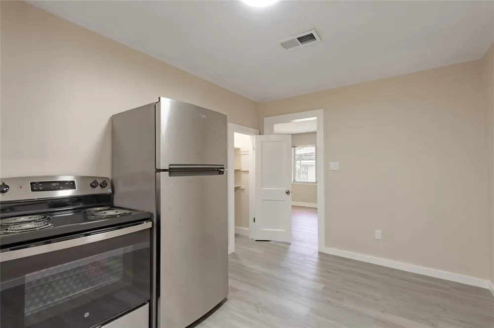 1107 W Dogwood Street Woodville, TX 75979