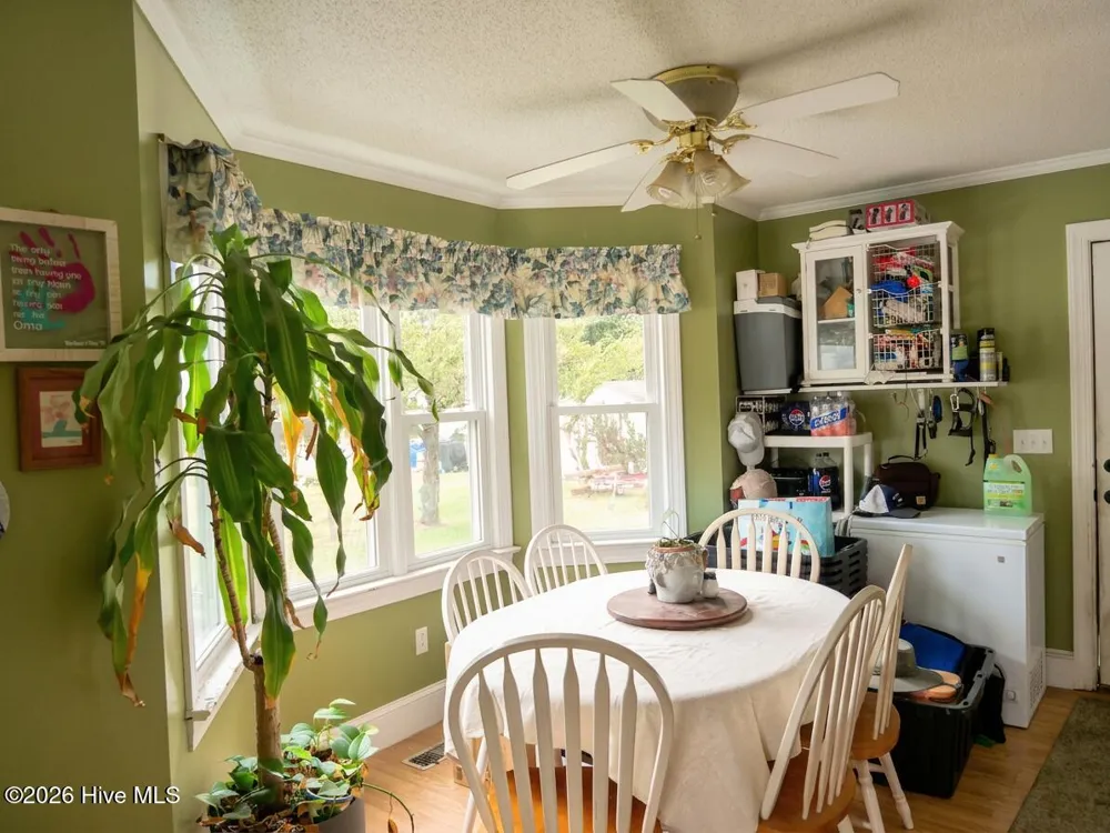 4212 West Prince Road Farmville, NC 27828