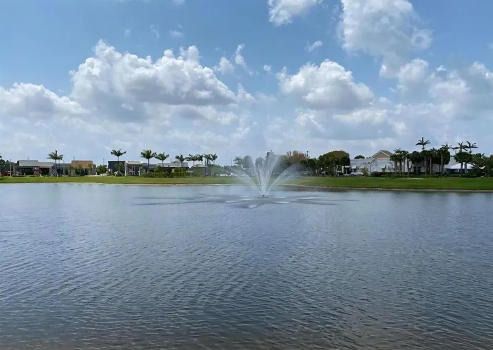 8626 Via Mar Rosso Lake Worth, FL 33467