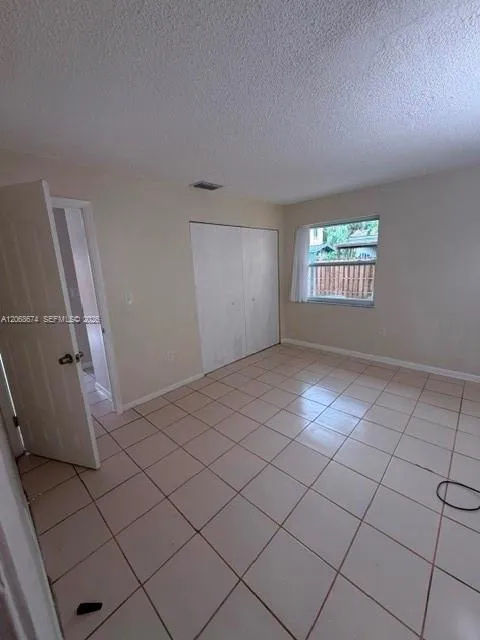 70 SW 14th Ter Homestead, FL 33030