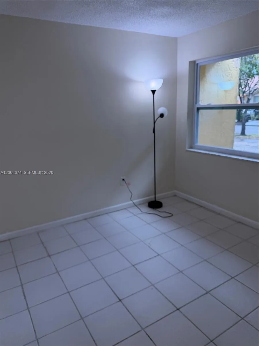 70 SW 14th Ter Homestead, FL 33030