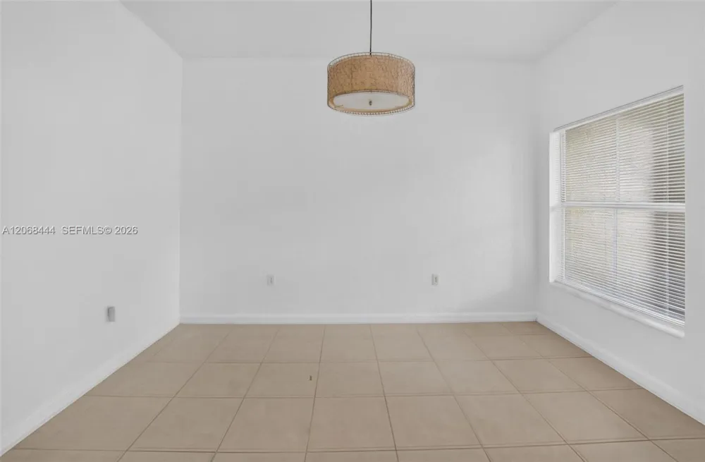 218 Lake Monterey Cir Boynton Beach, FL 33426