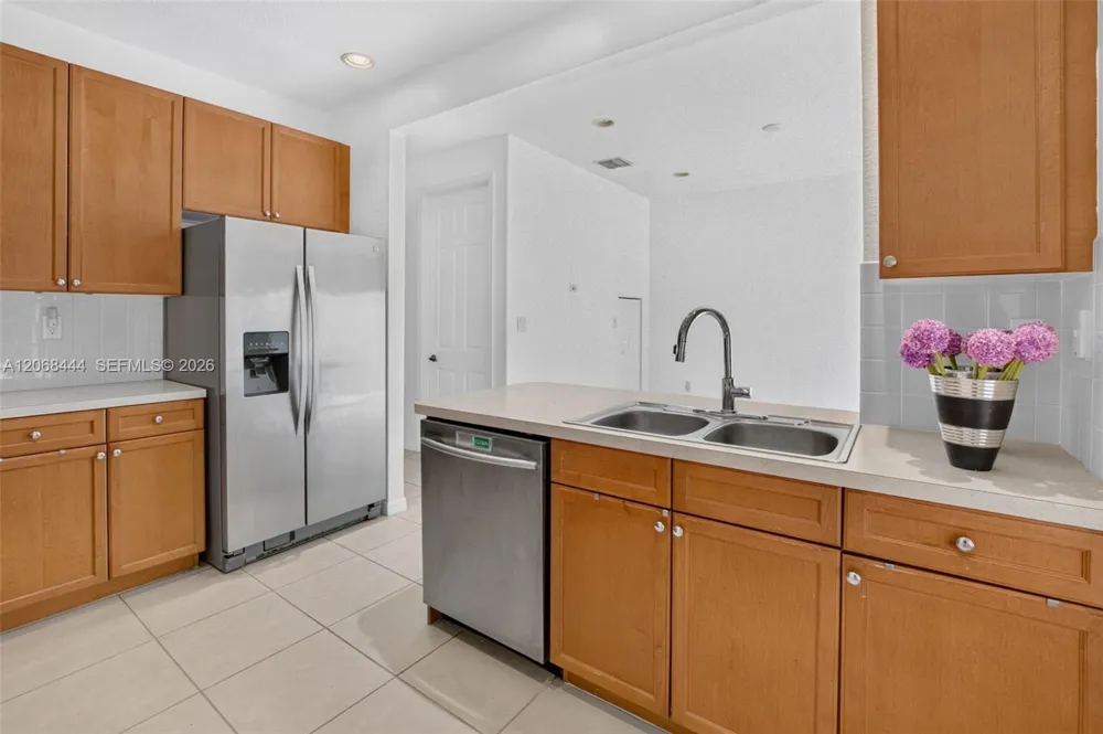 218 Lake Monterey Cir Boynton Beach, FL 33426