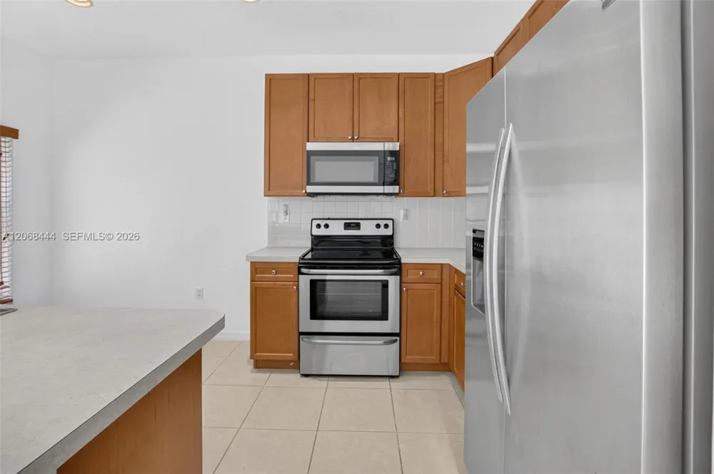 218 Lake Monterey Cir Boynton Beach, FL 33426