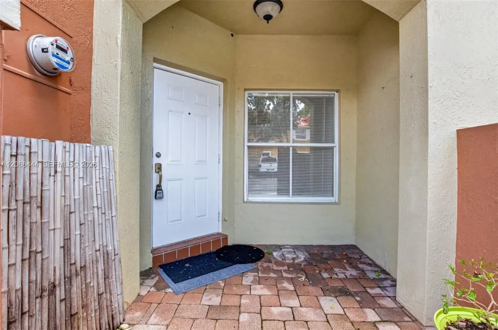 218 Lake Monterey Cir Boynton Beach, FL 33426