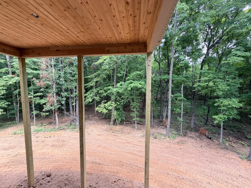 4447 Baggett Hollow Rd Cunningham, TN 37052