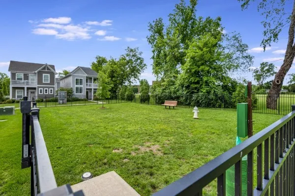 4016 Opal Dr Hendersonville, TN 37075