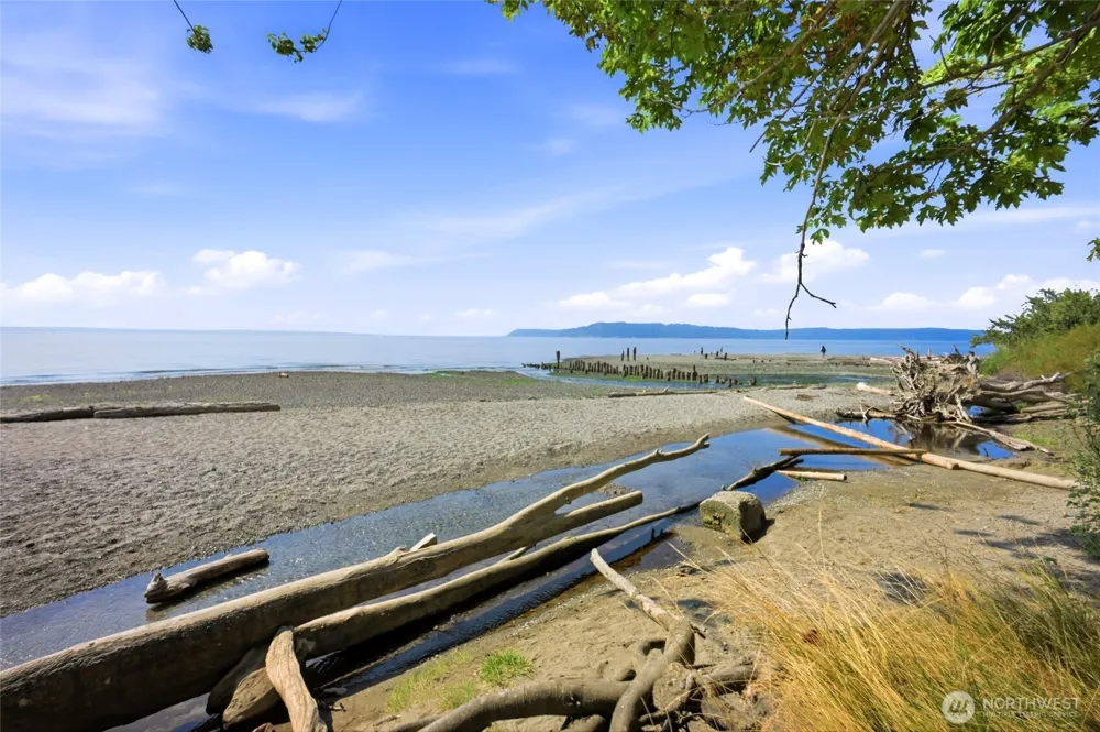 5115 Monticello Drive Edmonds, WA 98026