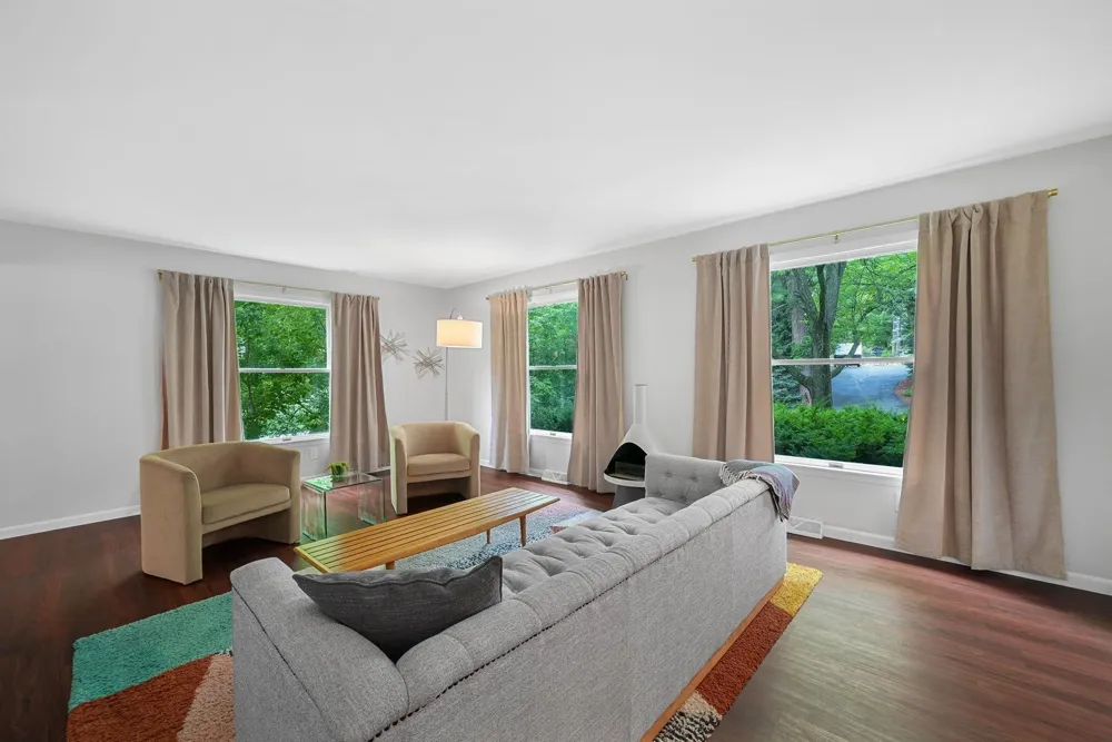504 Highland Park Drive Traverse City City, MI 49686