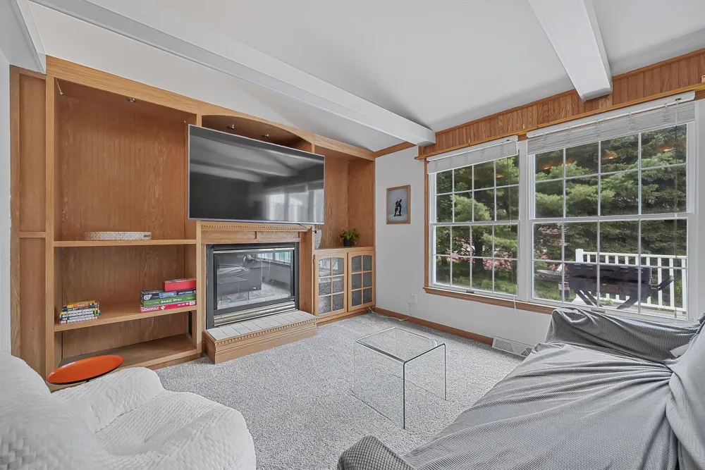 504 Highland Park Drive Traverse City City, MI 49686