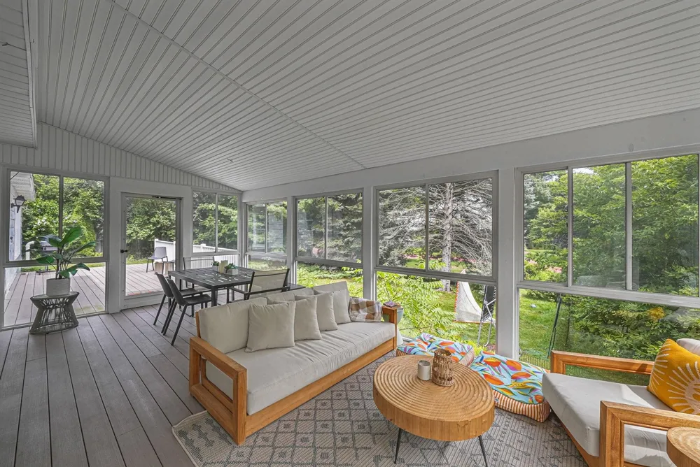 504 Highland Park Drive Traverse City City, MI 49686