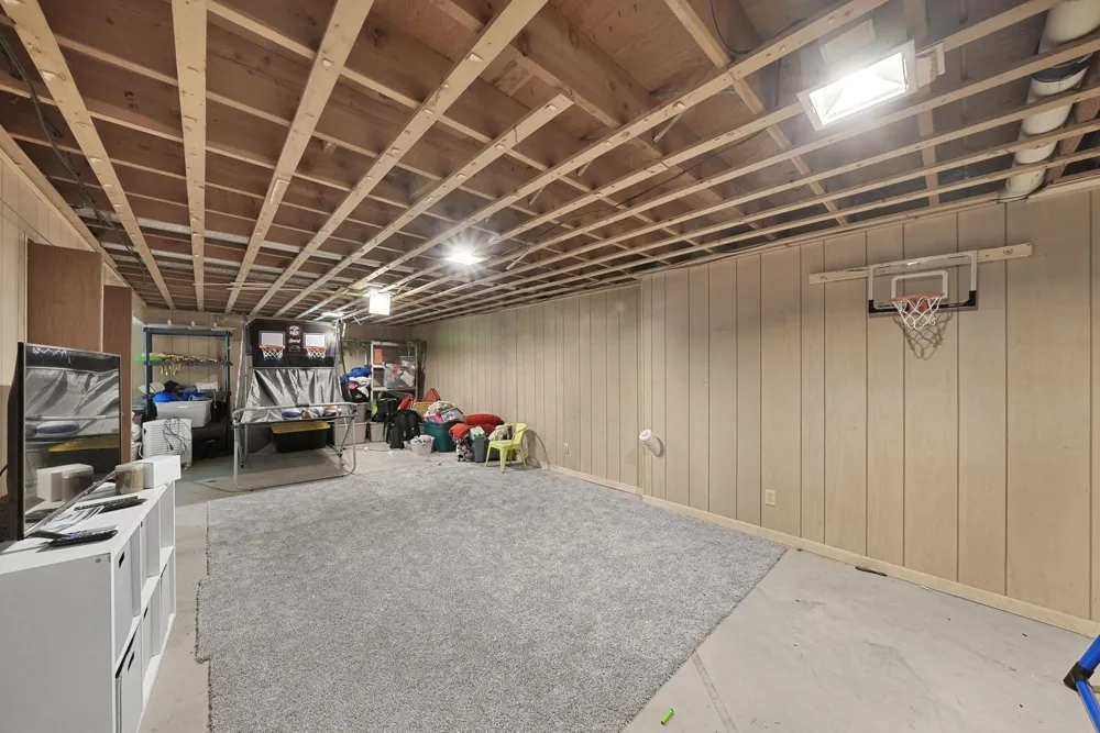 504 Highland Park Drive Traverse City City, MI 49686