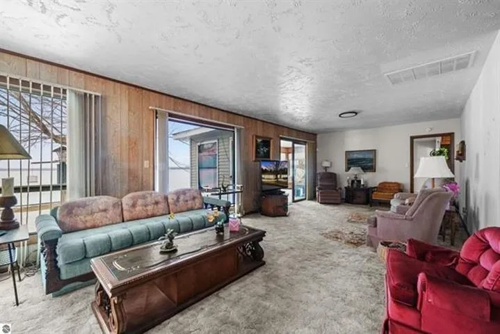 5403 E M-55 Cadillac City, MI 49601