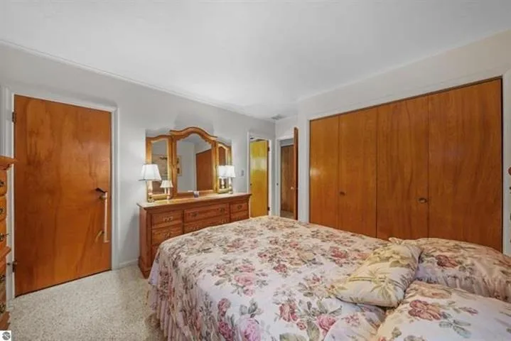 5403 E M-55 Cadillac City, MI 49601