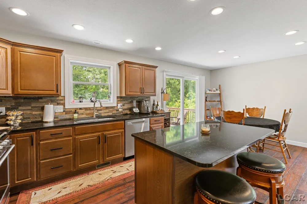 3326 Pender Court Adrian Township, MI 49221