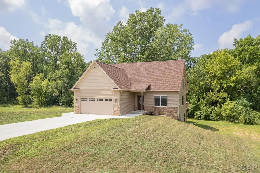 3326 Pender Court Adrian Township, MI 49221